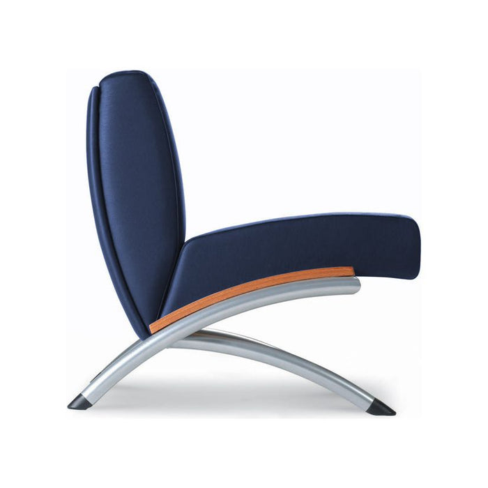 Point Lounge Chair
