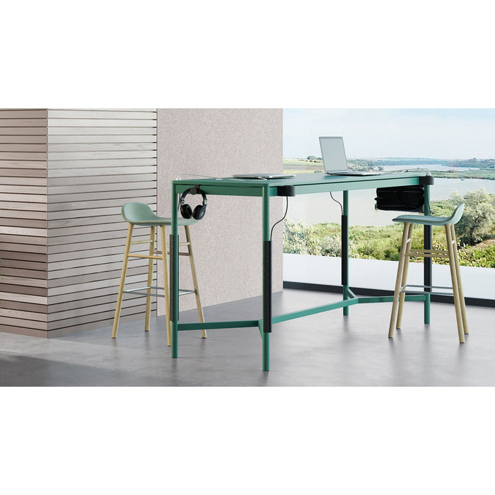 Hook Up Meeting Table