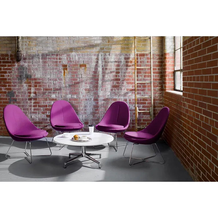 Juxta Side Chair