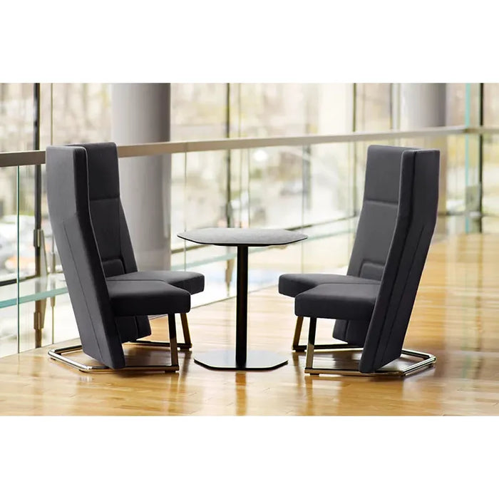 Talk Lounge Chair